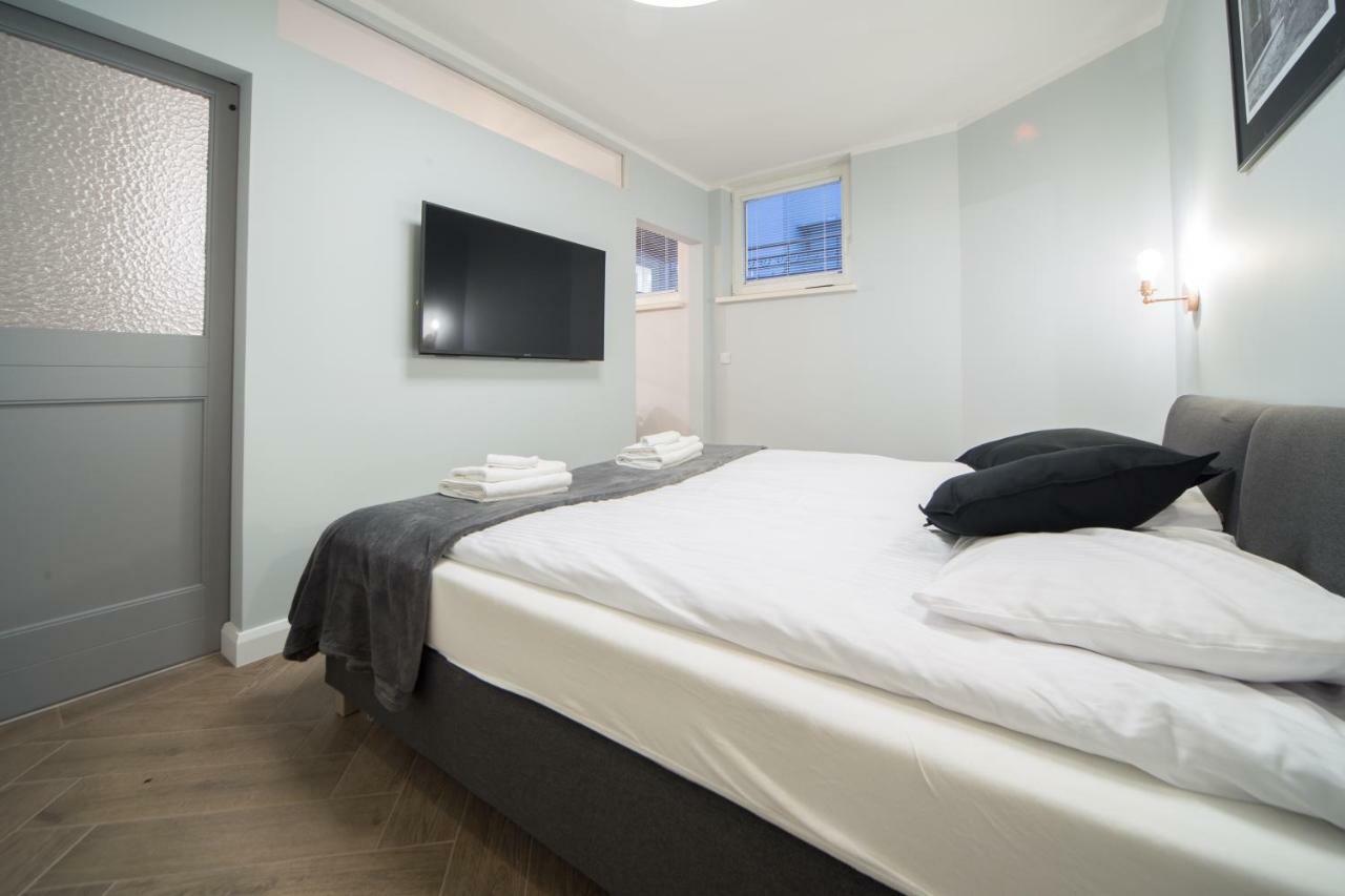 Unique Apartment-City Center-1 bedroom-3min-Center Cracovie Extérieur photo